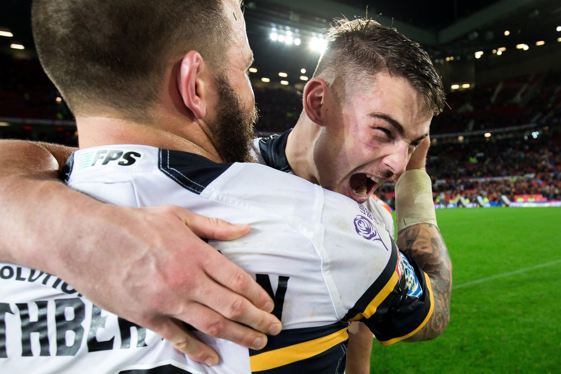 Castleford Tigers v Leeds Rhinos