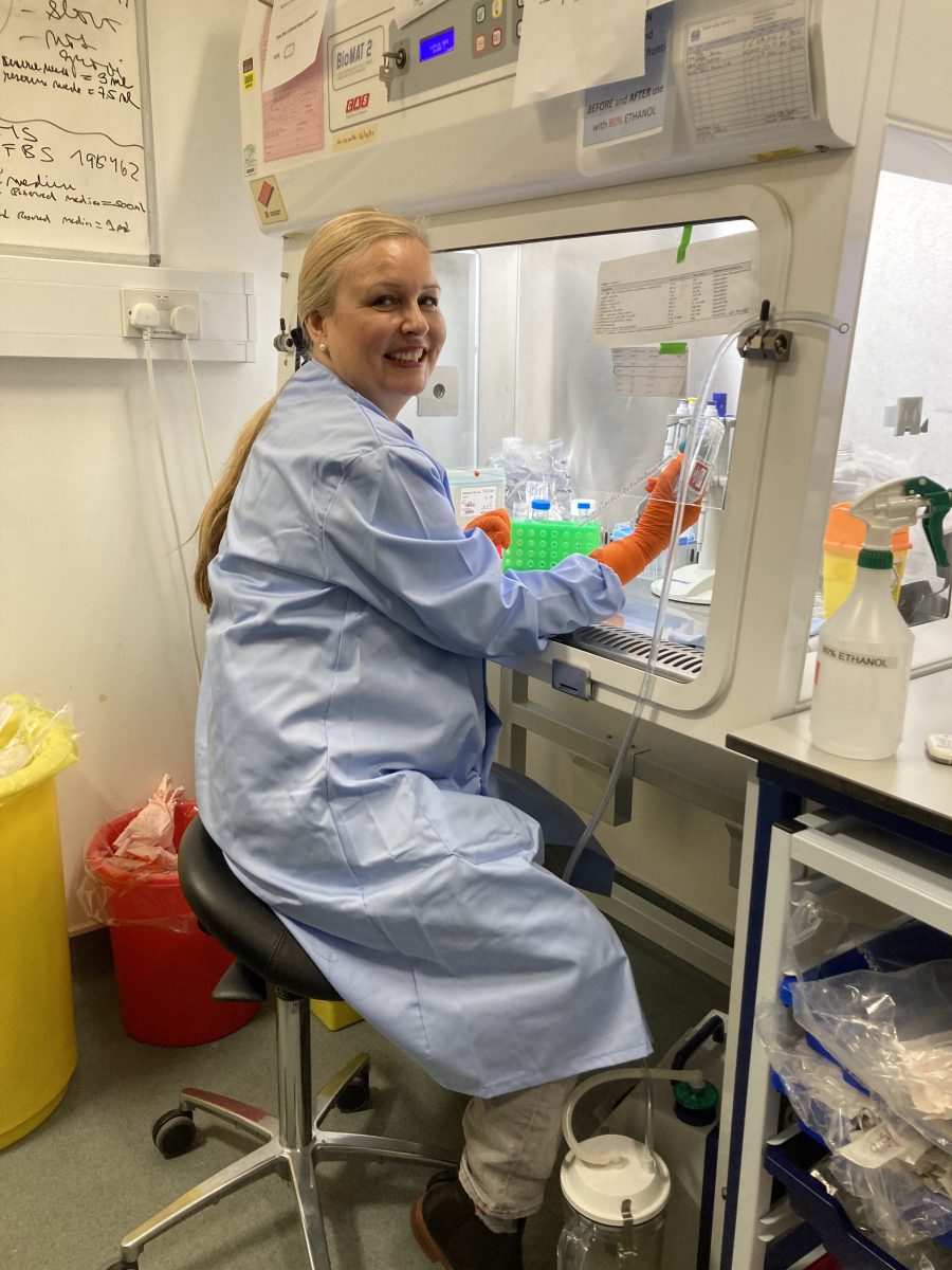 Anna Dumitriu Headshot in Lab