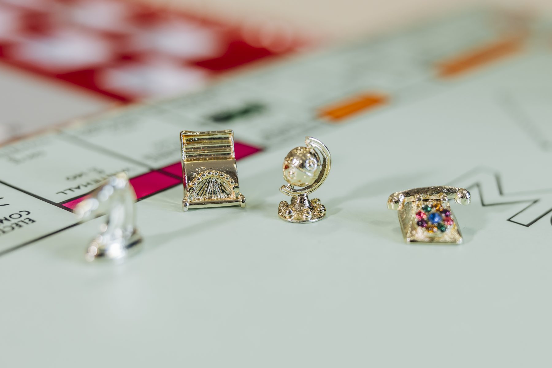 Discovery_Waddingtons_BID_TM-78